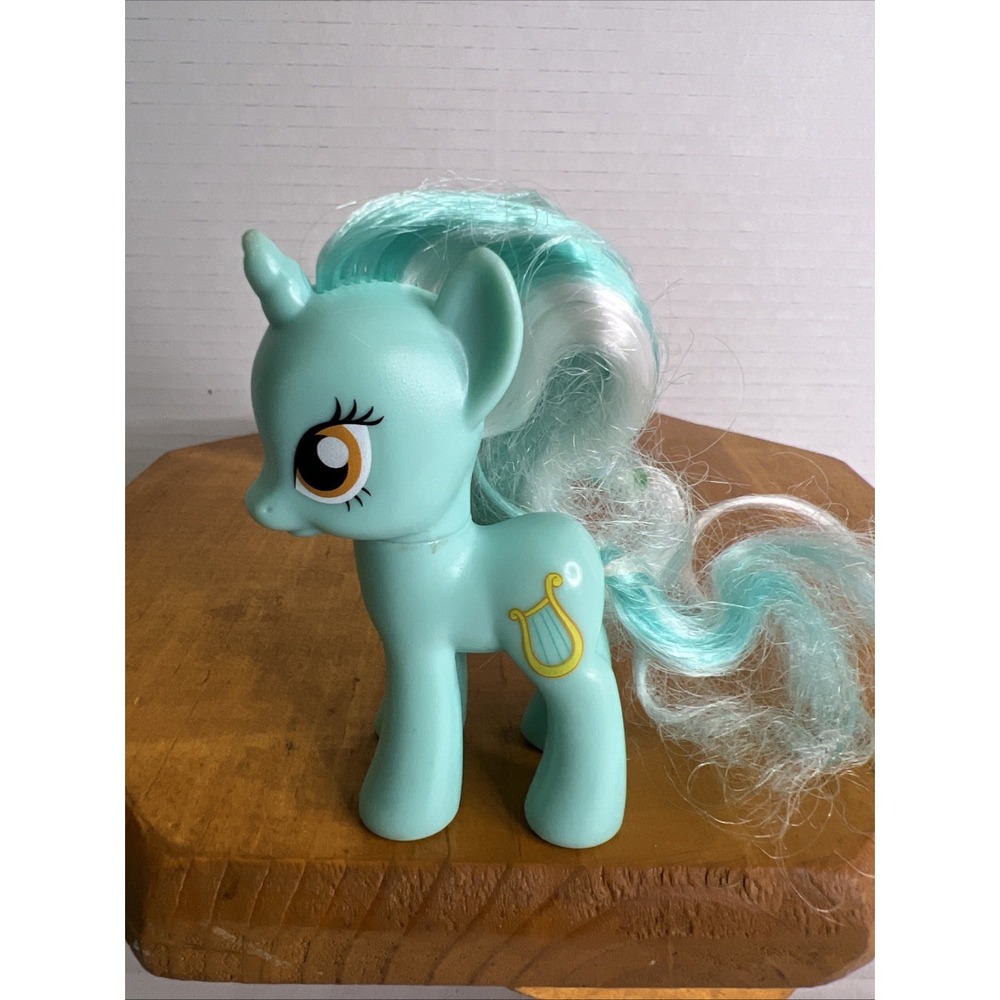 2010 My‎ Little Pony Lyra Heartstrings - 3" Brushable Hair G4 - Hasbro MLP